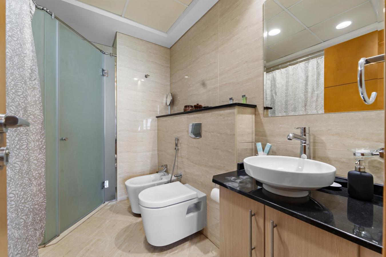 Stonetree - High Floor - Prime Location Apartment